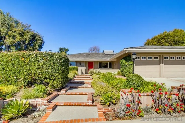 $3,500,000 | 8635 Cliffridge Avenue, La Jolla, CA 92037