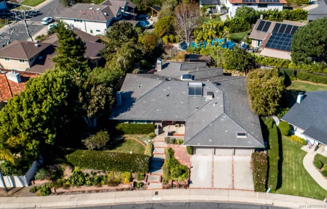 $3,500,000 | 8635 Cliffridge Avenue, La Jolla, CA 92037