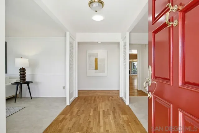 $3,500,000 | 8635 Cliffridge Avenue, La Jolla, CA 92037