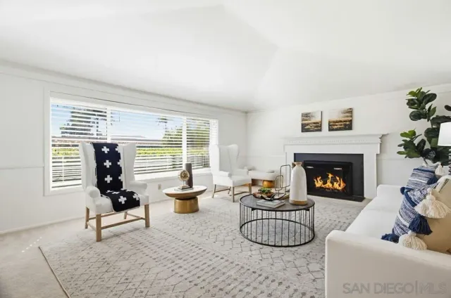$3,500,000 | 8635 Cliffridge Avenue, La Jolla, CA 92037