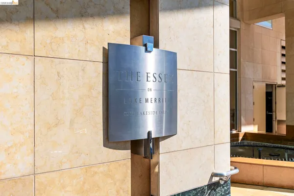 $3,000 | 1 Lakeside Drive, Unit 804, Oakland, CA 94612