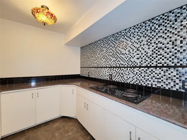 $2,240 | 2243 West Alabama Street, Unit B, Houston, TX 77098