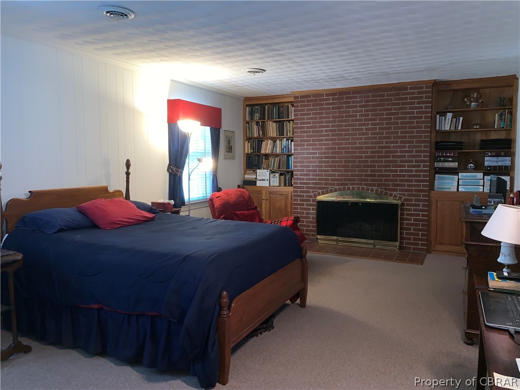 7662 Terrapin Cove Road Gloucester Point, VA 23062 - Photo 12 of 29