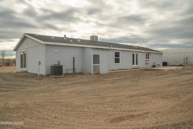 $500,000 | 3250 4th Street, Silver Springs, NV 89429