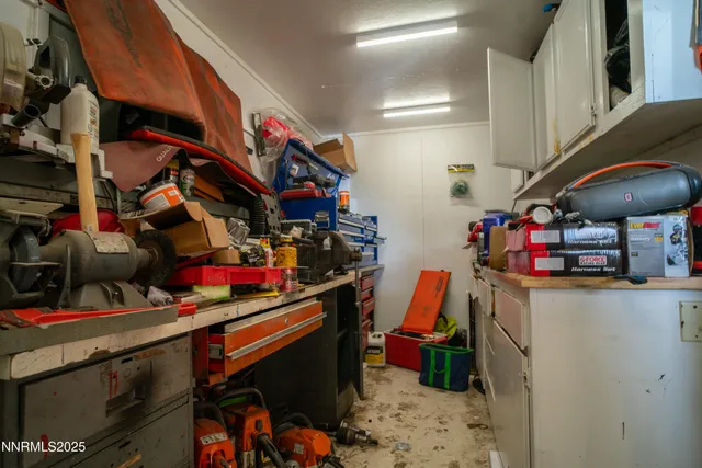 $500,000 | 3250 4th Street, Silver Springs, NV 89429