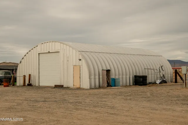$500,000 | 3250 4th Street, Silver Springs, NV 89429
