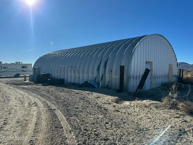 $500,000 | 3250 4th Street, Silver Springs, NV 89429