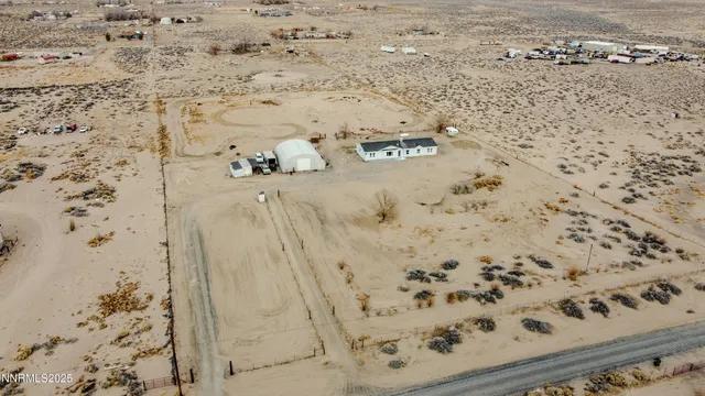 $500,000 | 3250 4th Street, Silver Springs, NV 89429
