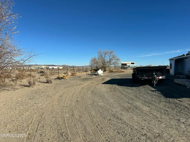 $500,000 | 3250 4th Street, Silver Springs, NV 89429