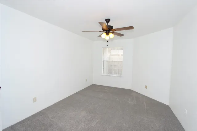 $1,300 | 10639 Braes Bend Drive, Houston, TX 77071