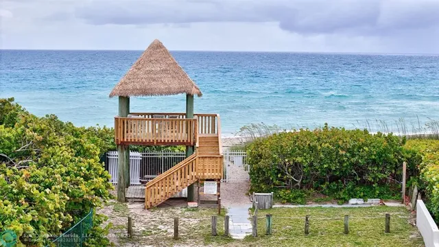 $2,500 | 200 North El Mar Drive, Unit B202, Jensen Beach, FL 34957