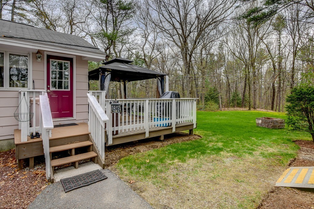 8 Turner Road Townsend, MA 01469 - Photo 23 of 30