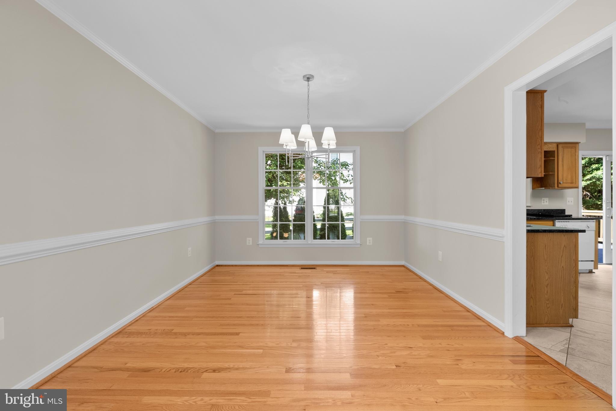 1003 Bexhill Drive Frederick, MD 21702 - Photo 9 of 38 Dining Room
