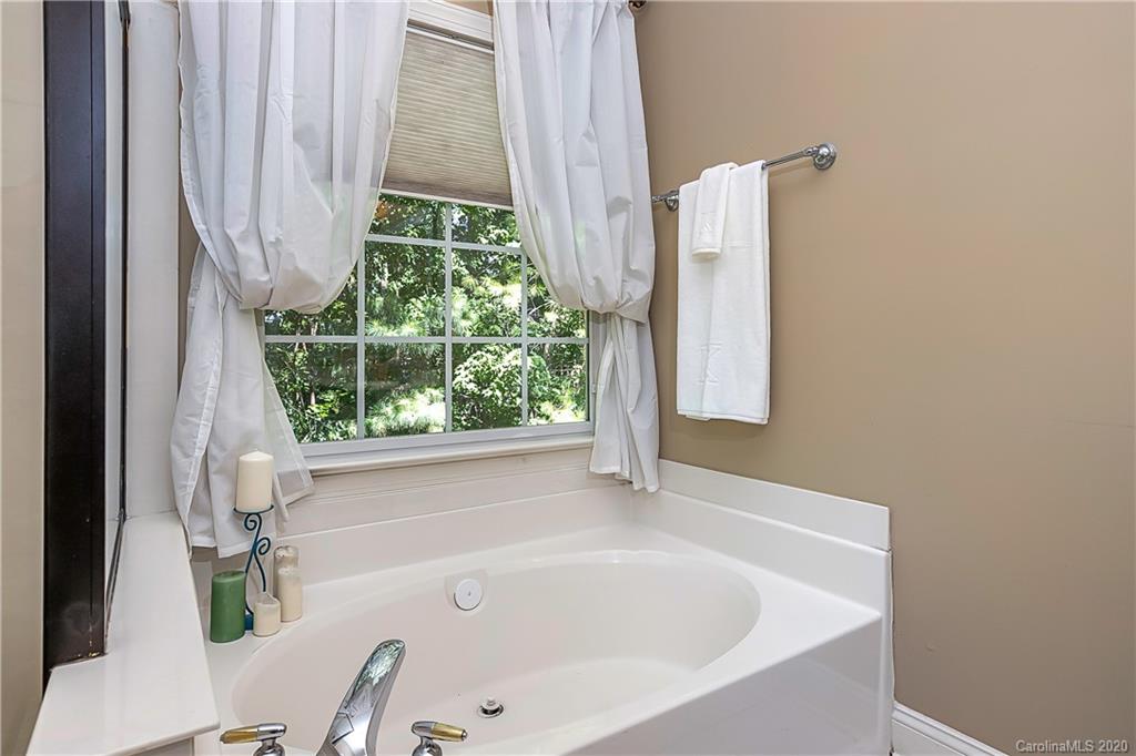 1316 Golden Ridge Road Lake Wylie, SC 29710 - Photo 21 of 35 Gallery Image 21