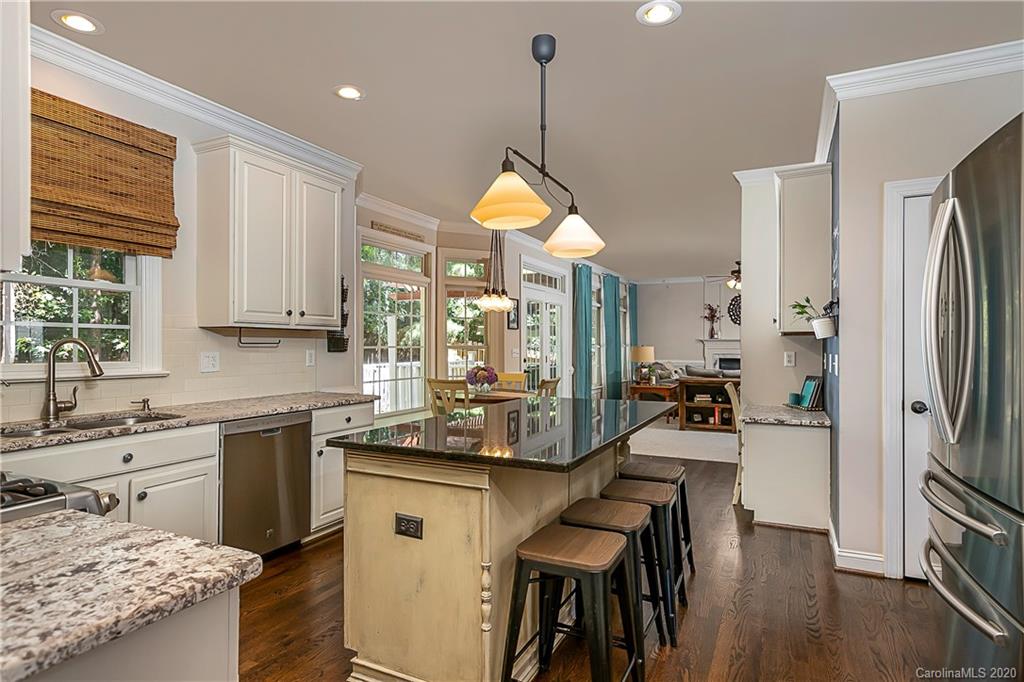 1316 Golden Ridge Road Lake Wylie, SC 29710 - Photo 8 of 35 Gallery Image 8