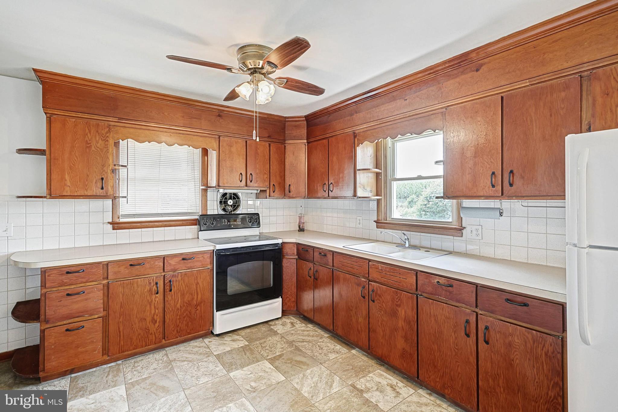 1549 Delta Road Red Lion, PA 17356 - Photo 13 of 34 Gallery Image 13