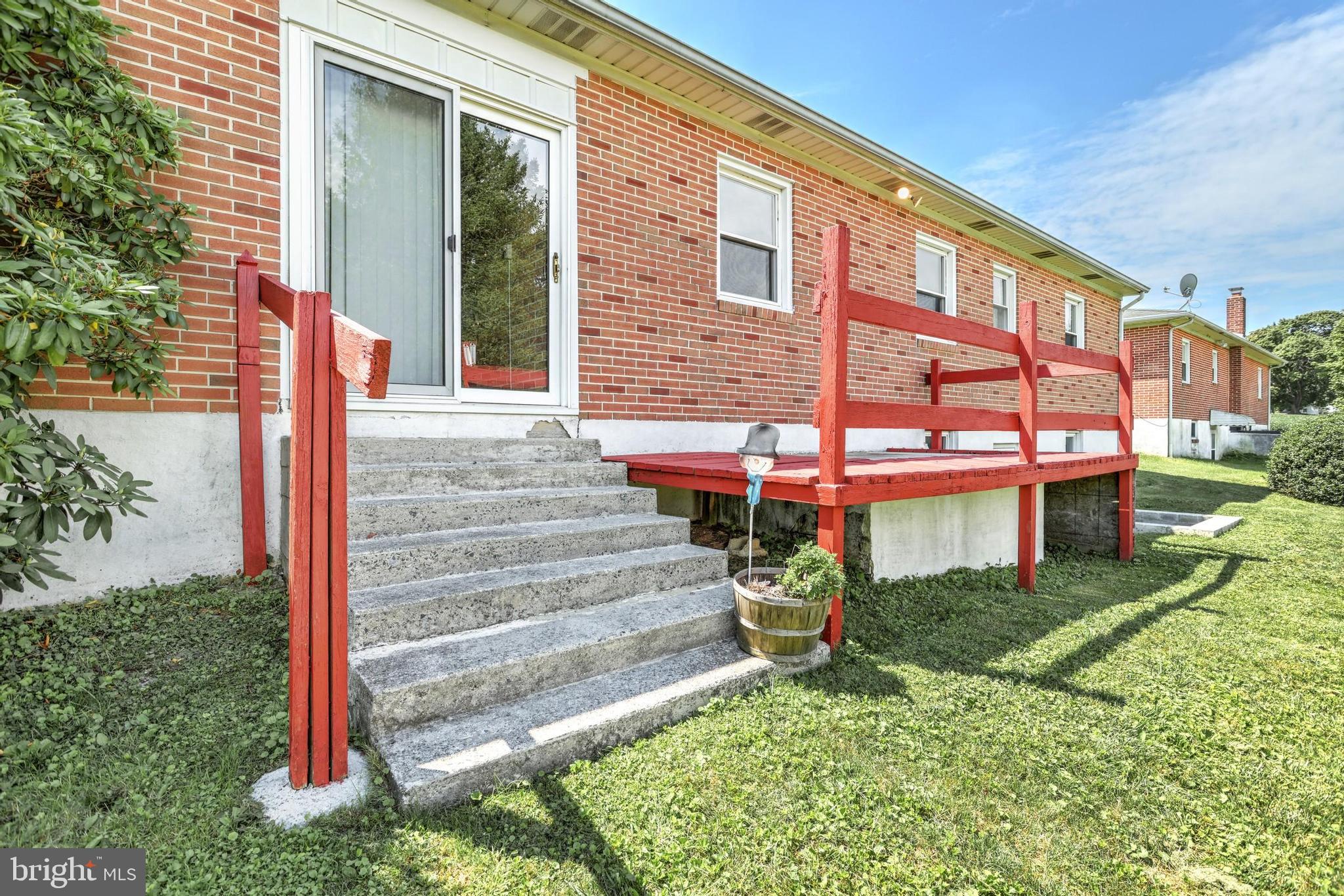 1549 Delta Road Red Lion, PA 17356 - Photo 6 of 34 Gallery Image 6