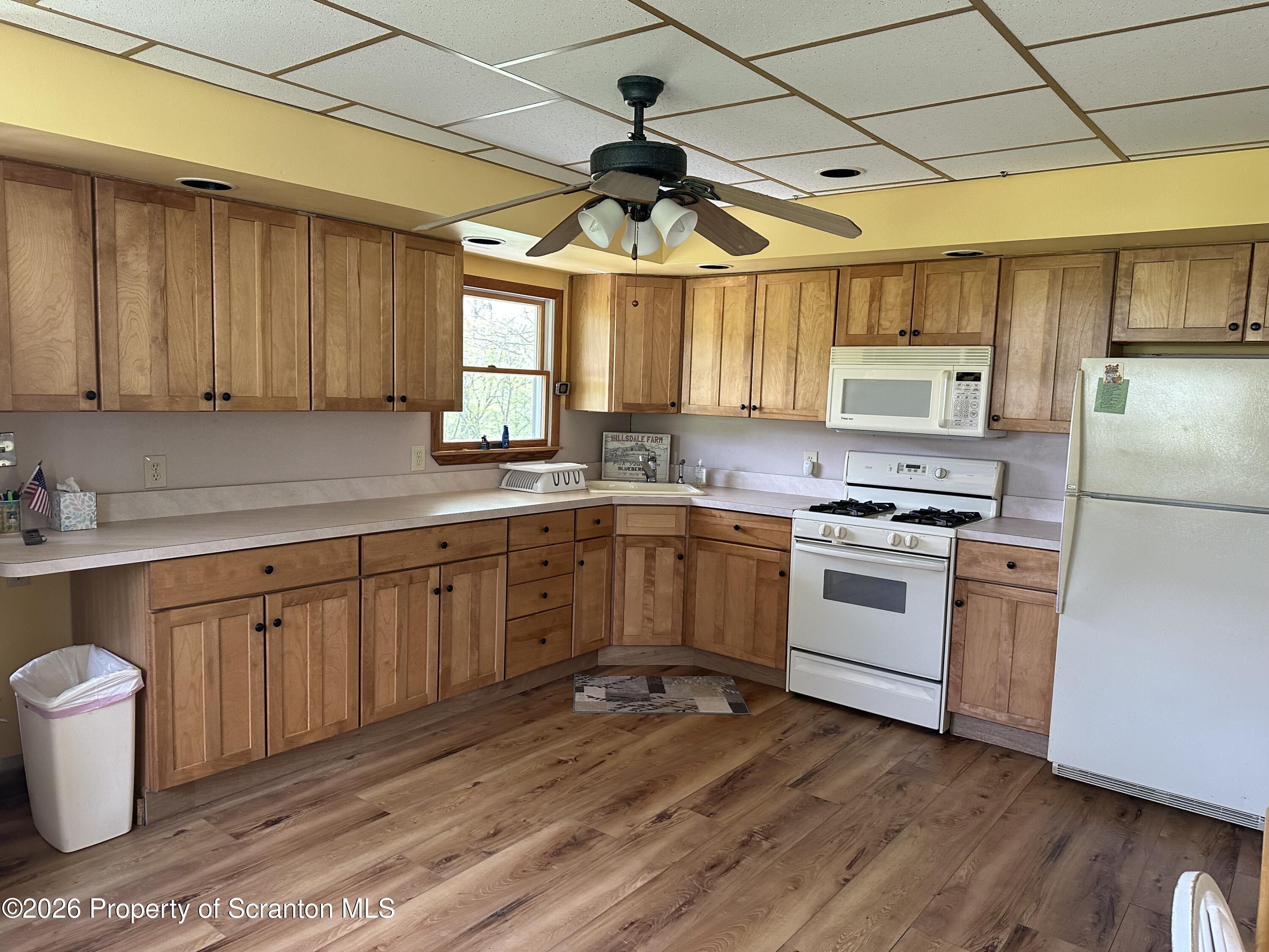 377 Shafer Road Thompson, PA 18465 - Photo 10 of 17 Kitchen