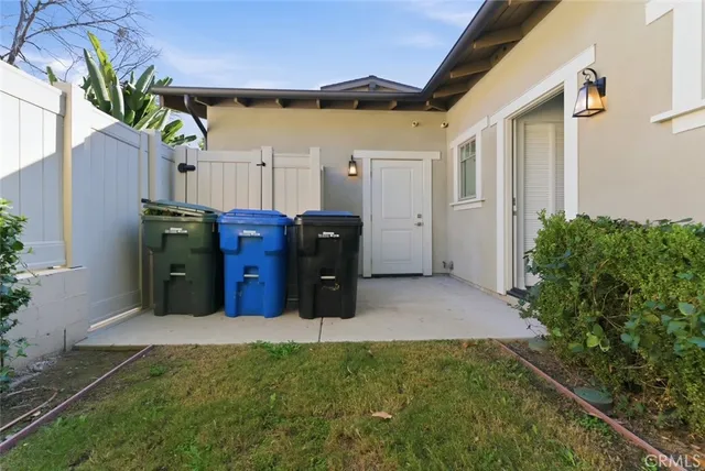 $3,775 | 437 West Palm Avenue, Unit A, Monrovia, CA 91016