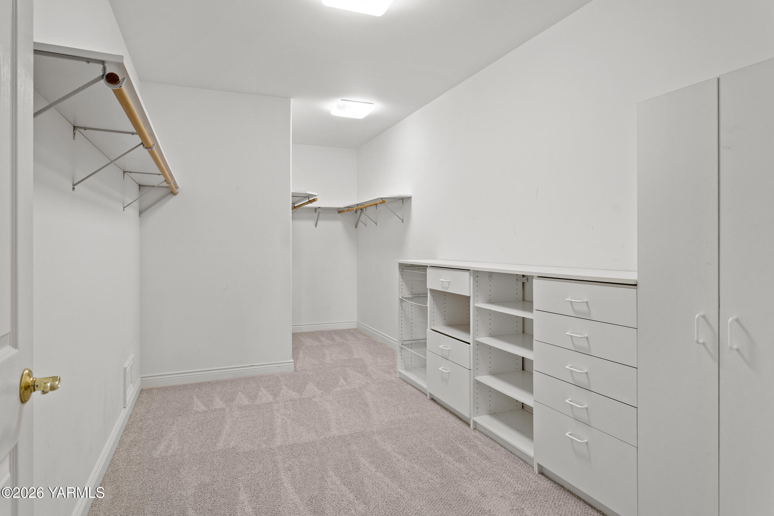 14801 Summitview Ext Road Yakima, WA 98908 - Photo 38 of 80 a view of walk in closet with empty racks