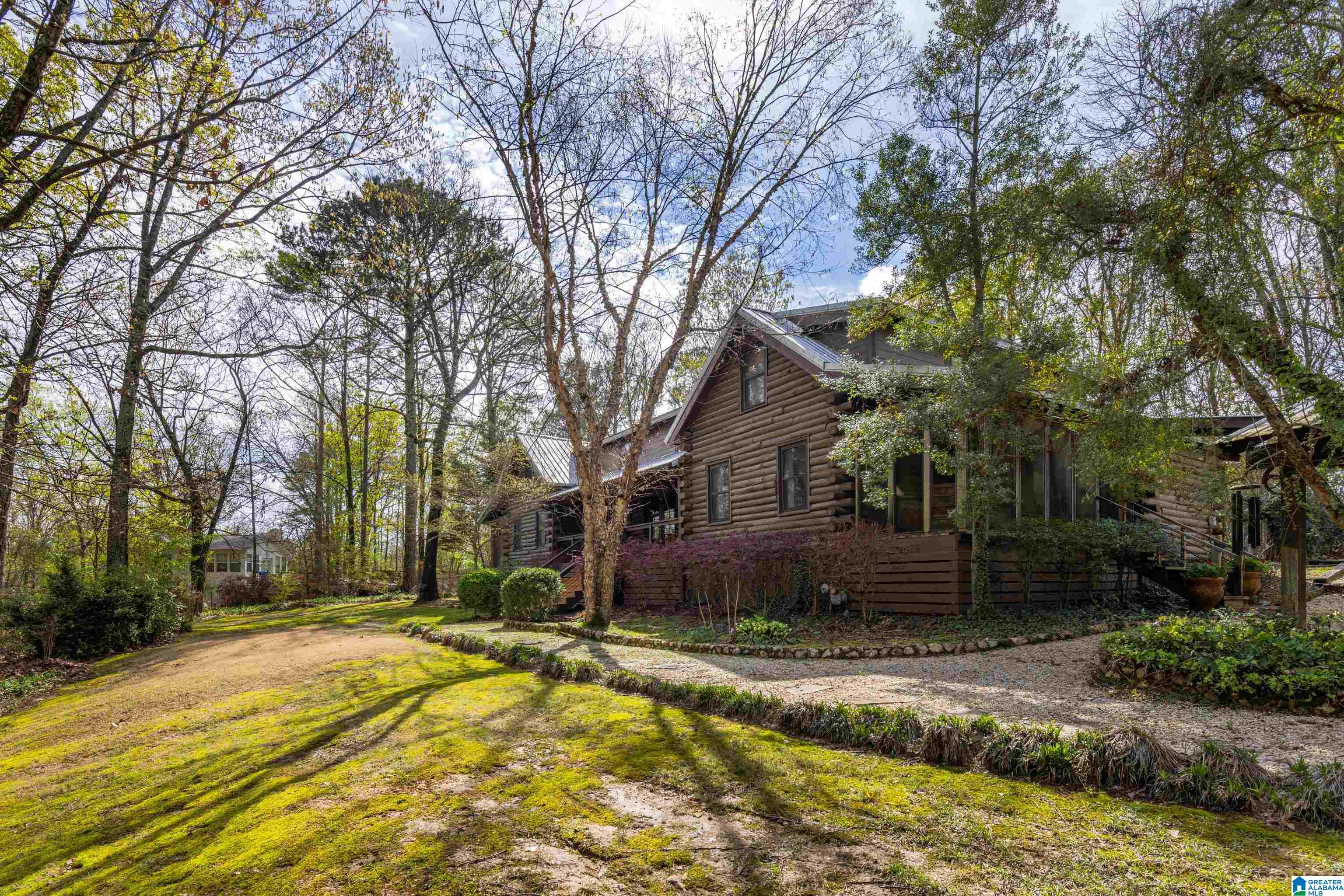 318 Thompson Road Alabaster, AL 35007 - Photo 2 of 46 Gallery Image 2