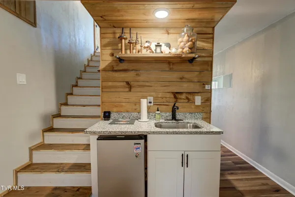 $340,000 | 179 Muskrat Ramble Road, Mountain City, TN 37683