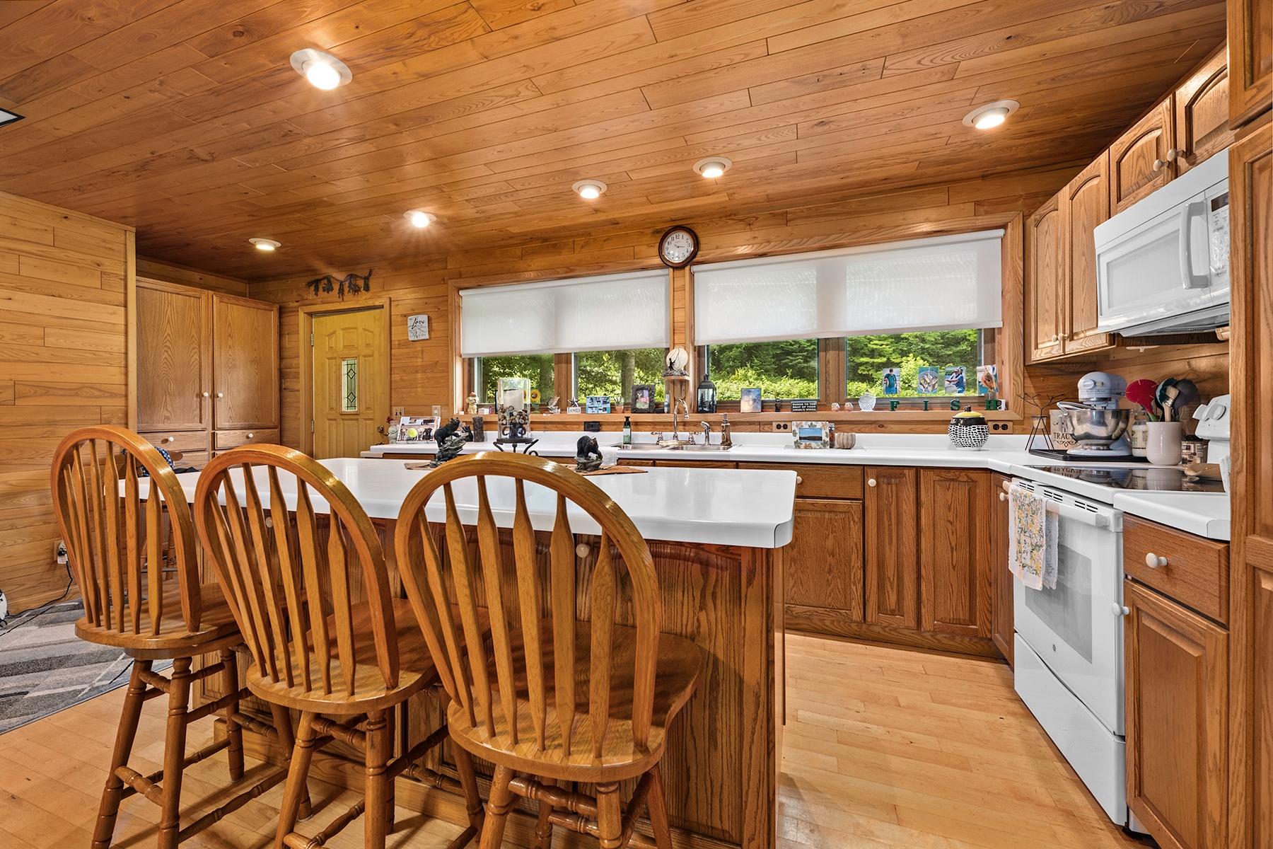 1216 Cth A Phelps, WI 54554 - Photo 5 of 42 Gallery Image 5