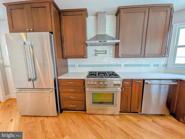 $1,550,000 | 7526 Rock Creek Way, Pasadena, MD 21122