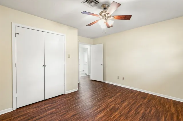 $440,000 | 281 Lakeside Drive, China Spring, TX 76633