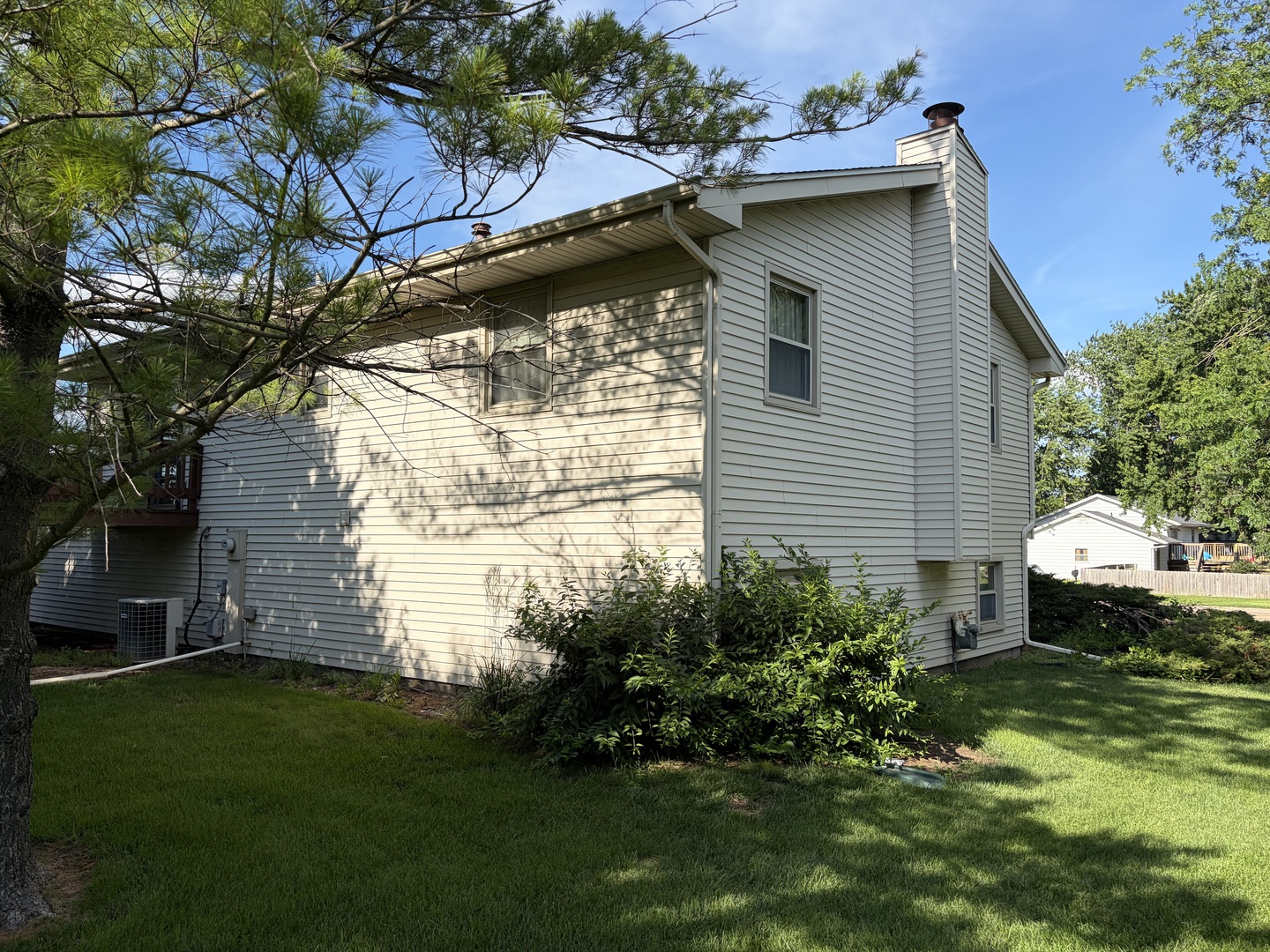 101 South Parkside Road Normal, IL 61761 - Photo 29 of 37