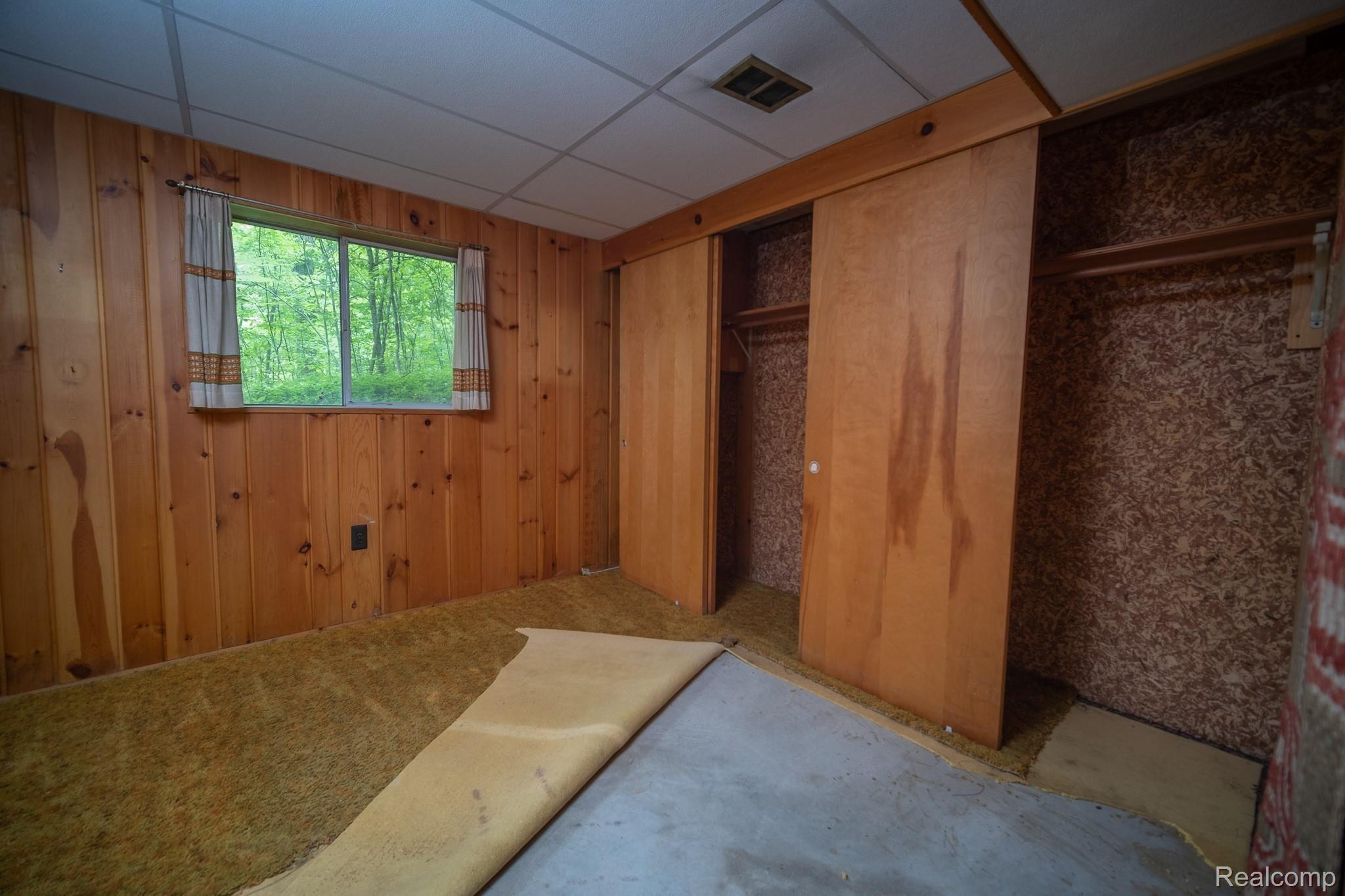2485 Morrison Road Dexter, MI 48130 - Photo 15 of 19 DSCF5402.jpg
