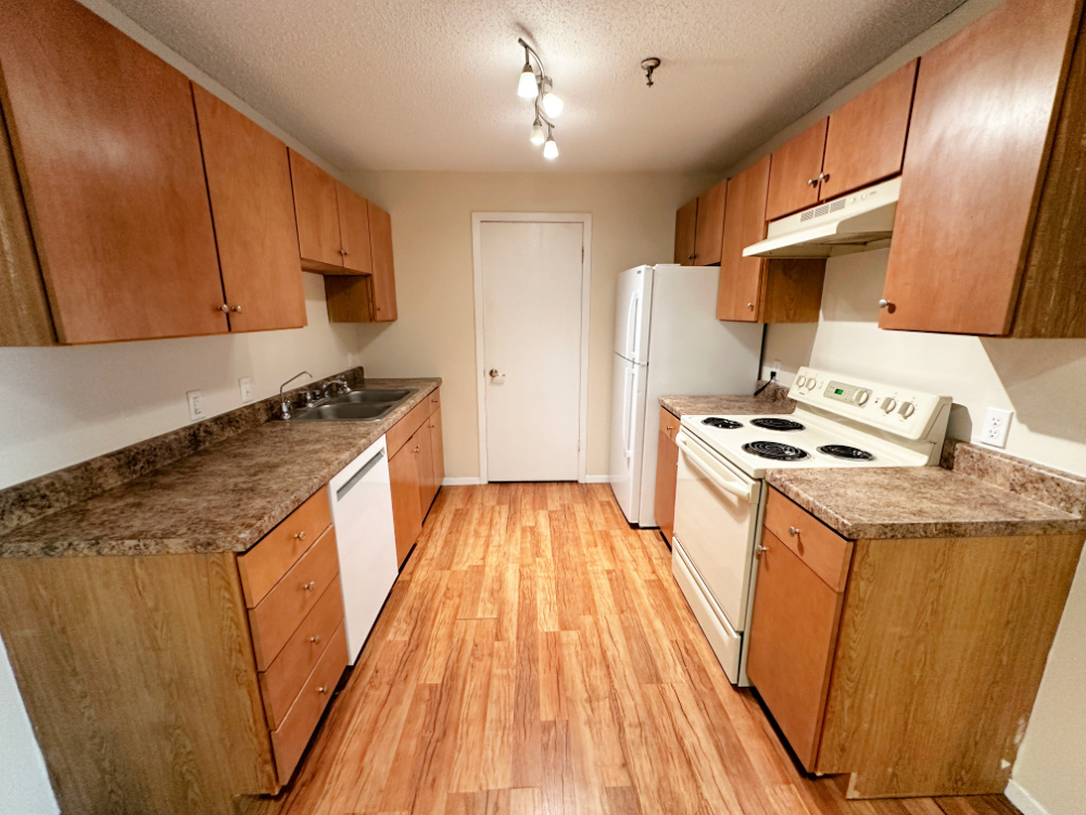 1360 Brook Street, Unit L St. Charles, IL 60174 - Photo 2 of 11