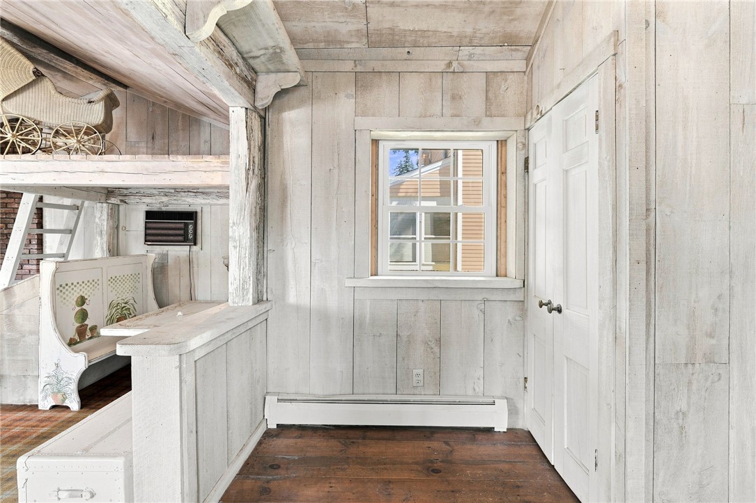 77 Ausdale Road Cranston, RI 02910 - Photo 16 of 44 Gallery Image 16