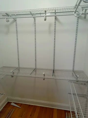 $3,300 | 5610 North Glenwood Avenue, Chicago, IL 60660