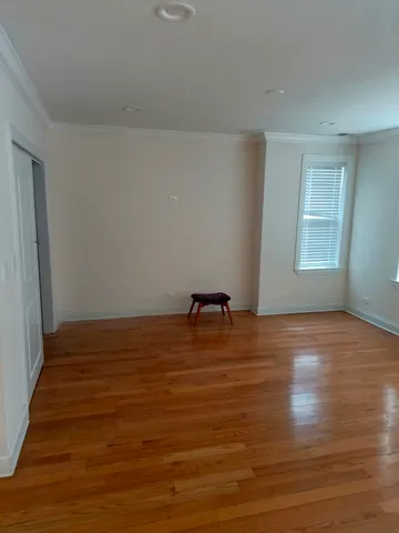 $3,300 | 5610 North Glenwood Avenue, Chicago, IL 60660