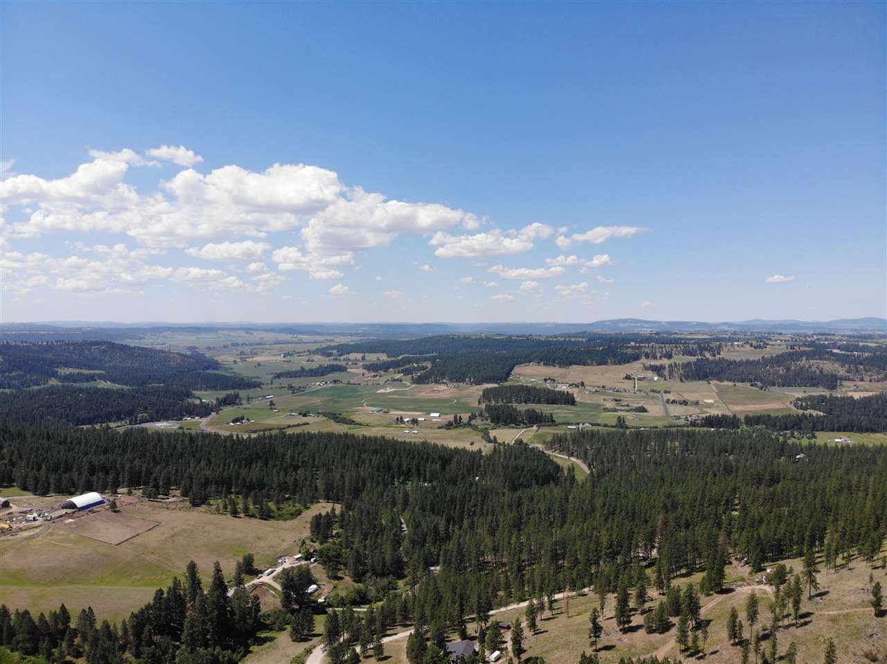 15825 East Cooper Road Mead, WA 99021 - Photo 4 of 10