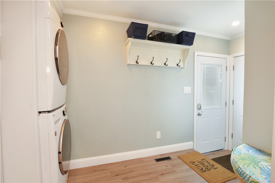 17 Hanley Farm Road, Unit 17 Warren, RI 02885 - Photo 15 of 41