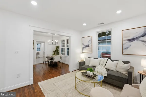 $425,000 | 1126 Jansen Avenue, Capitol Heights, MD 20743