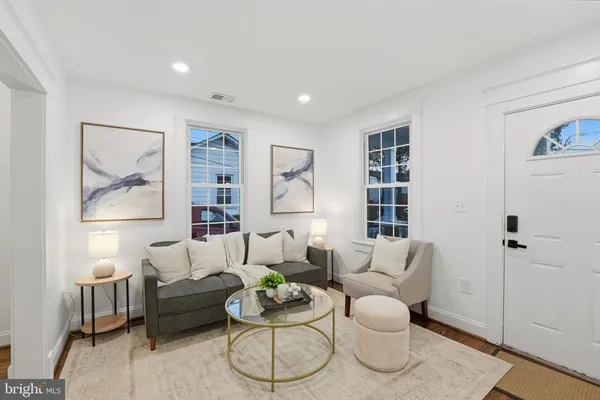 $425,000 | 1126 Jansen Avenue, Capitol Heights, MD 20743