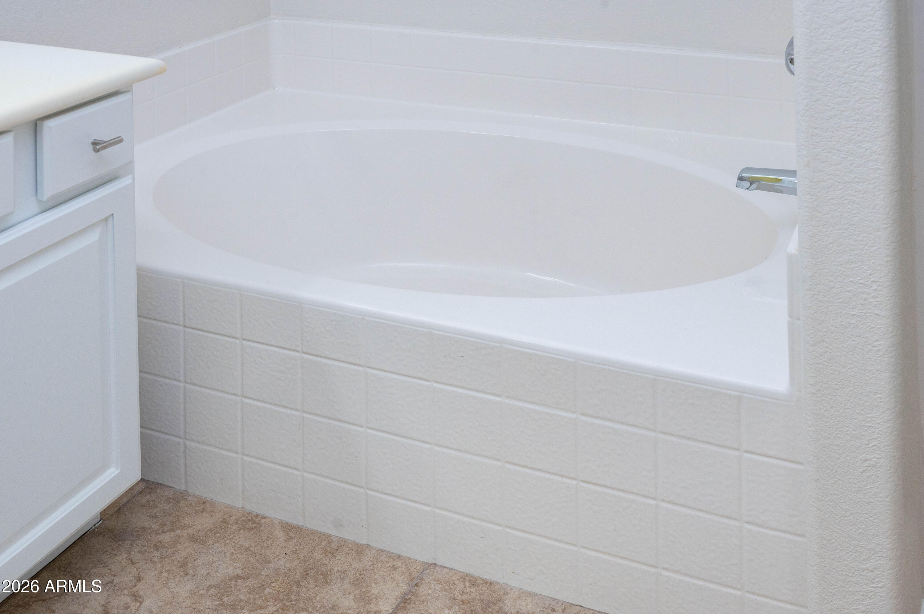 45633 West Mountain View Road Maricopa, AZ 85139 - Photo 43 of 78 43 Master bathroom