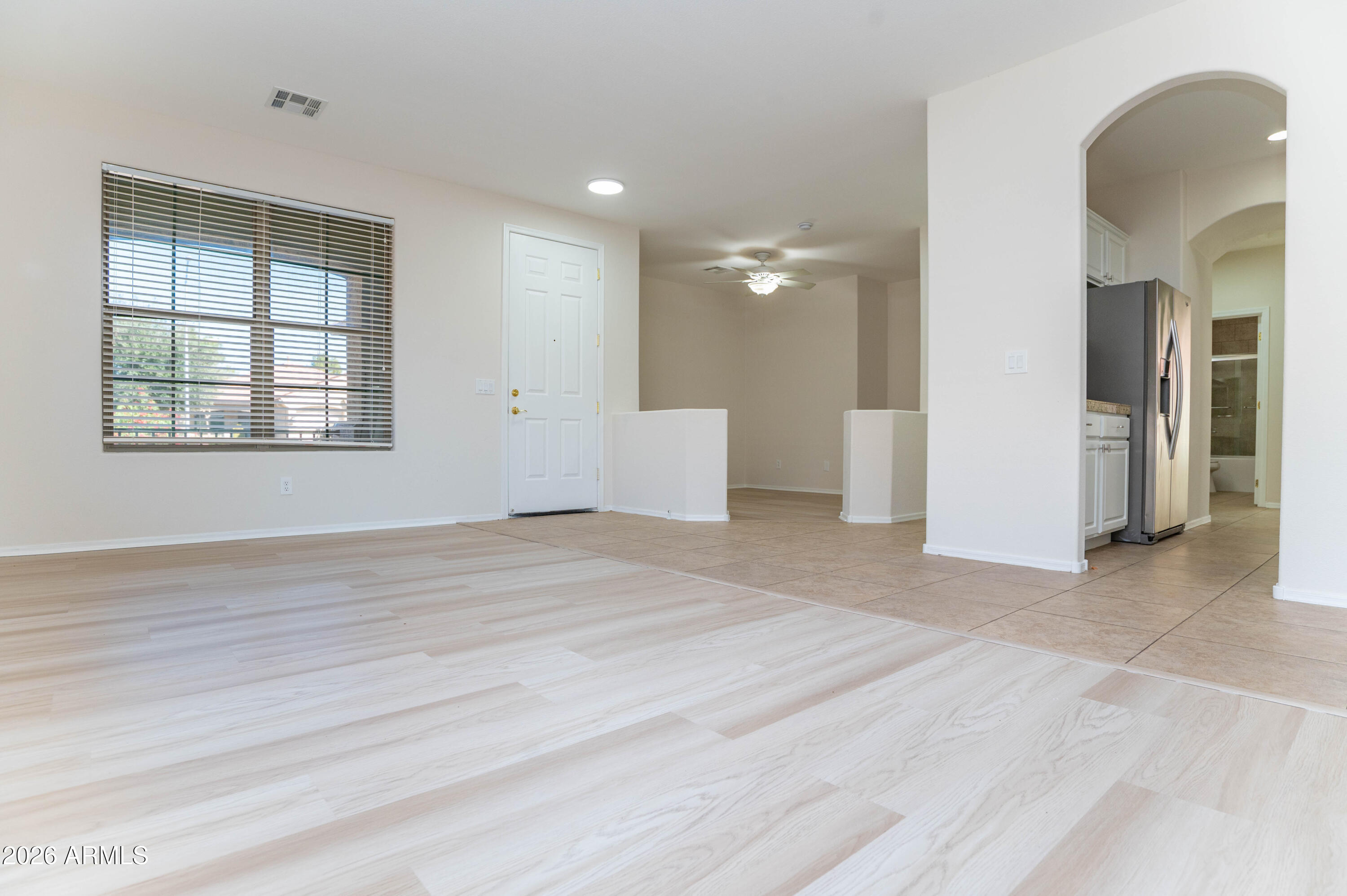 45633 West Mountain View Road Maricopa, AZ 85139 - Photo 7 of 78 07Living room