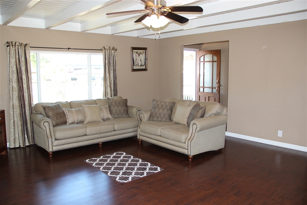 3333 Helix Street Spring Valley, CA 91977 - Photo 4 of 16 Gallery Image 4