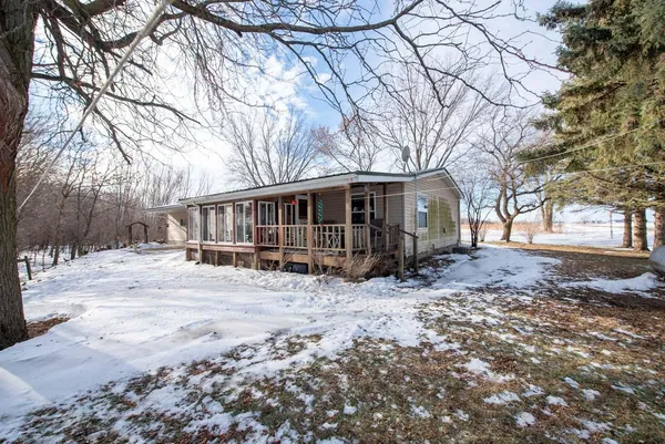 $289,900 | 37026 710th Avenue, St. James, MN 56081