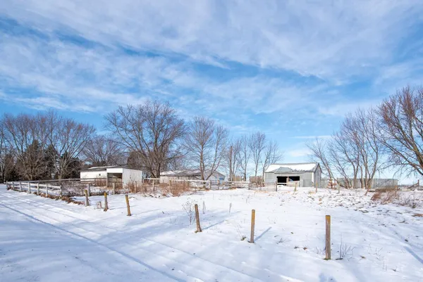 $289,900 | 37026 710th Avenue, St. James, MN 56081