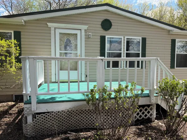 $275,000 | 37026 710th Avenue, St. James, MN 56081