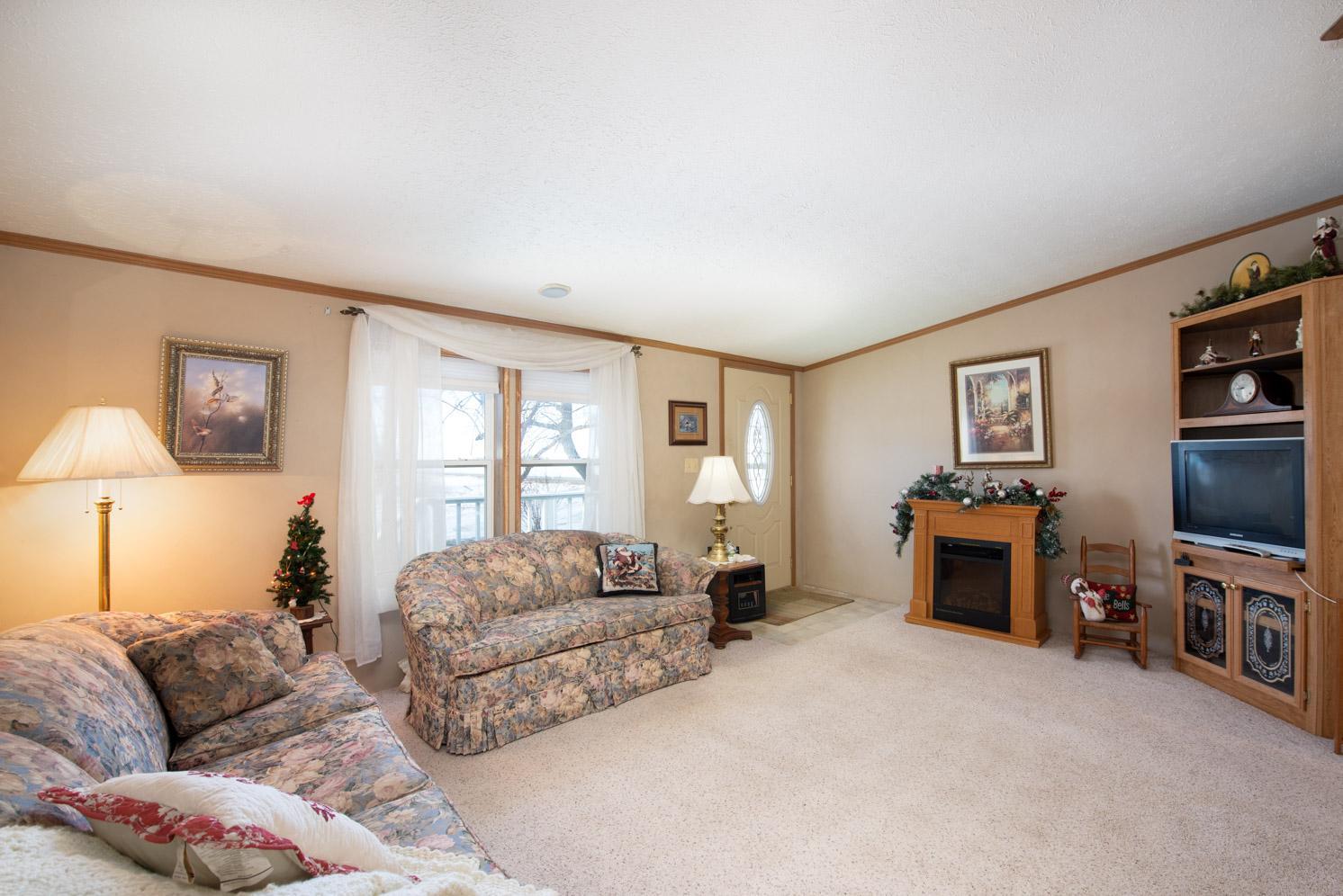 37026 710th Avenue St. James, MN 56081 - Photo 5 of 44