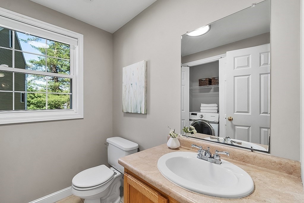 22 Nile Street, Unit 22 Billerica, MA 01821 - Photo 14 of 40