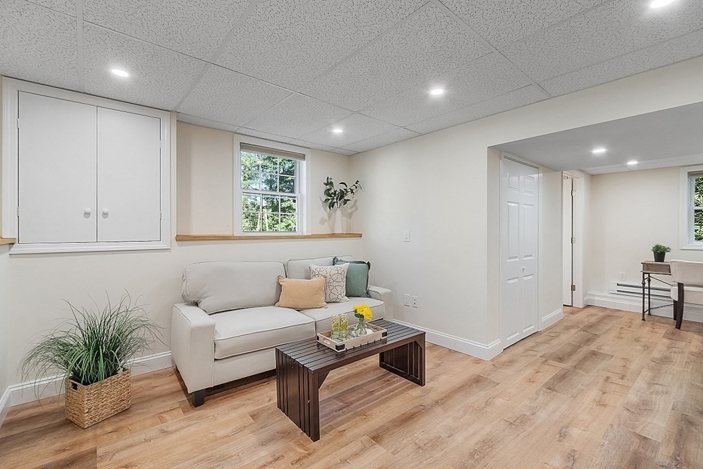 22 Nile Street, Unit 22 Billerica, MA 01821 - Photo 16 of 40