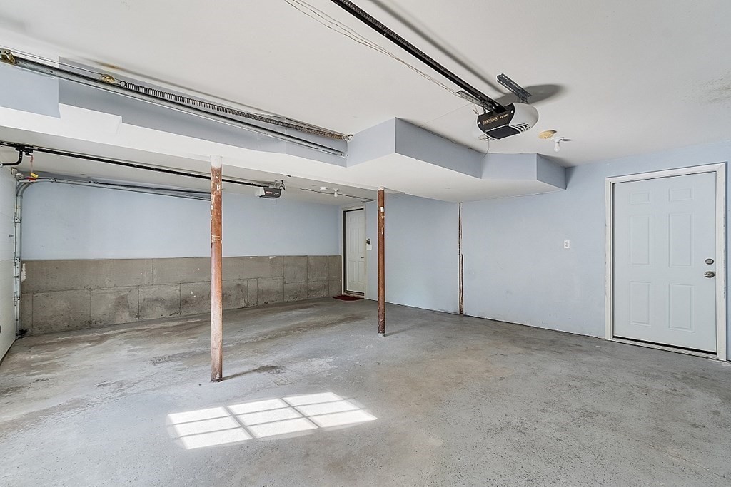 22 Nile Street, Unit 22 Billerica, MA 01821 - Photo 34 of 40