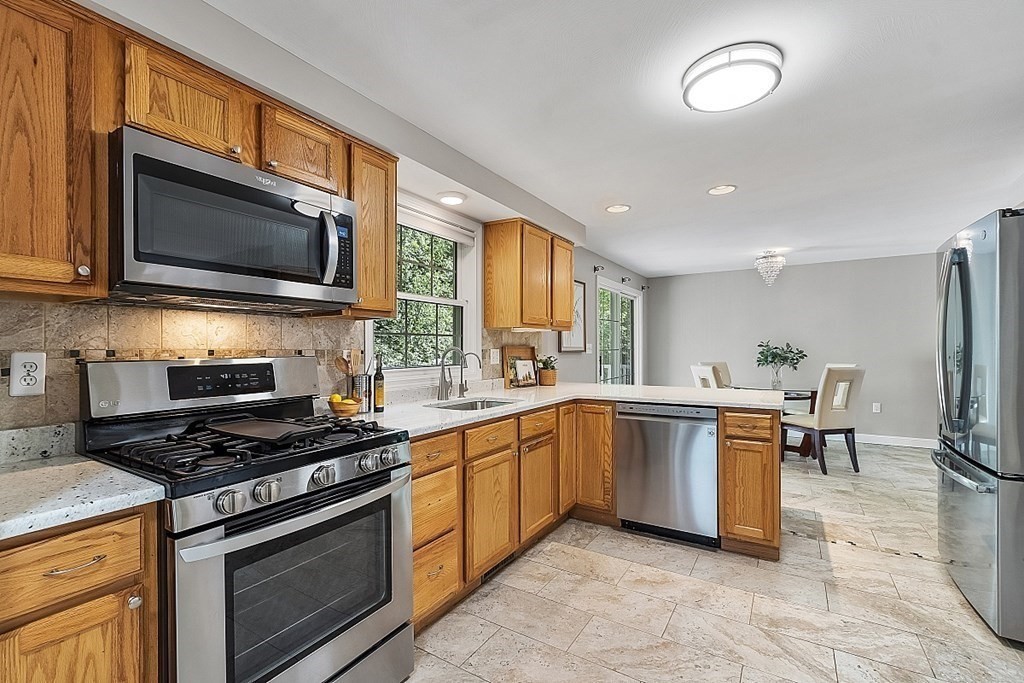 22 Nile Street, Unit 22 Billerica, MA 01821 - Photo 10 of 40